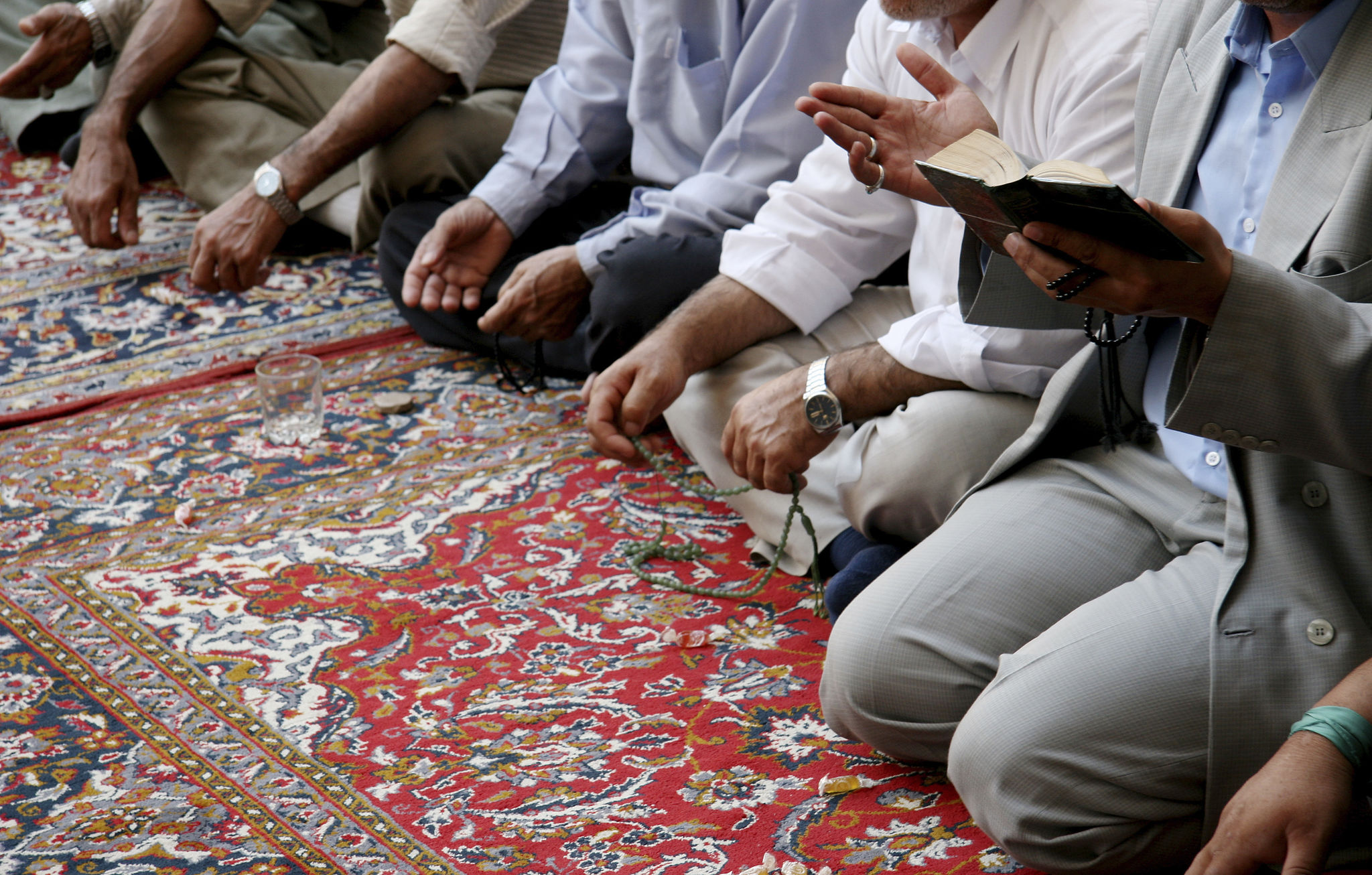 mosque prayer