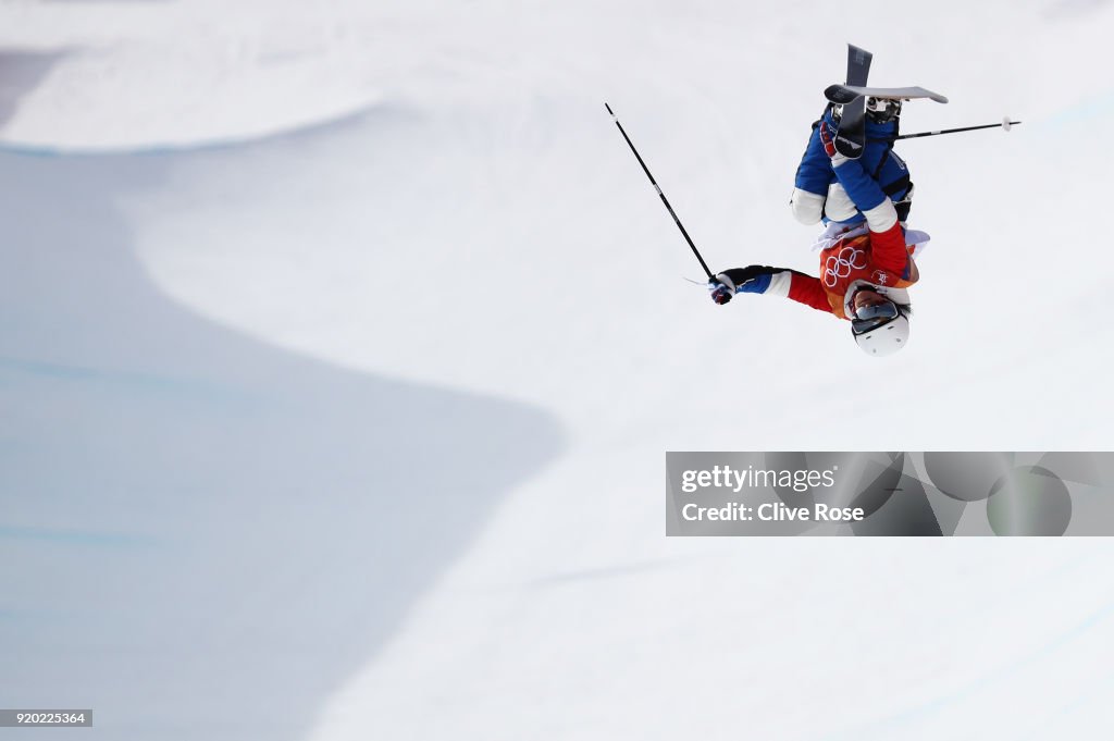 Freestyle Skiing - Winter Olympics Day 10