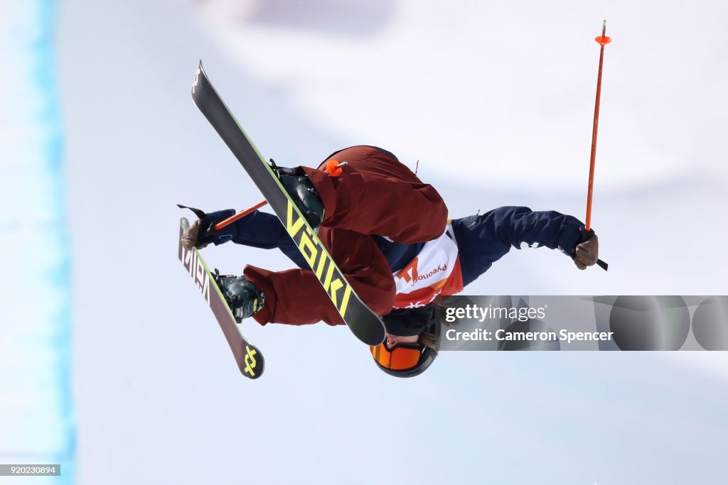 Freestyle Skiing - Winter Olympics Day 10