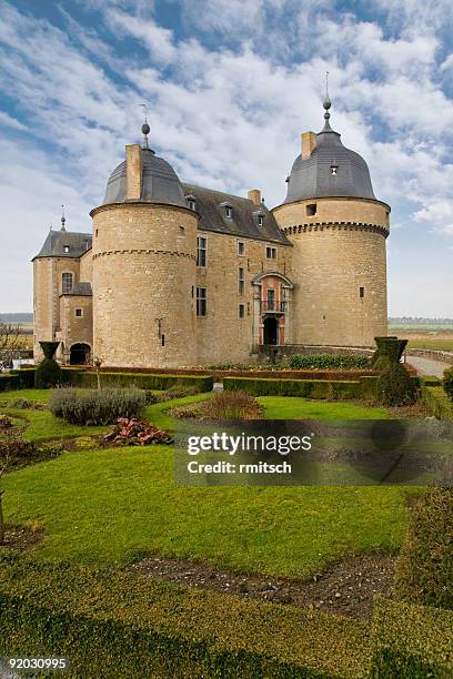 castle of rochefort - castle stockfoto's en -beelden