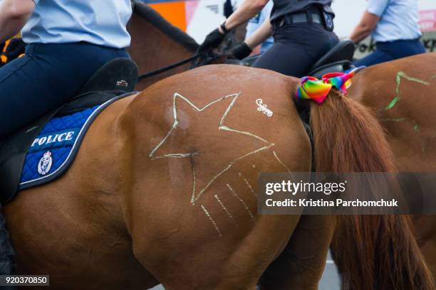 auckland pride parade 2018 - auckland pride parade 2018 stockfoto's en -beelden