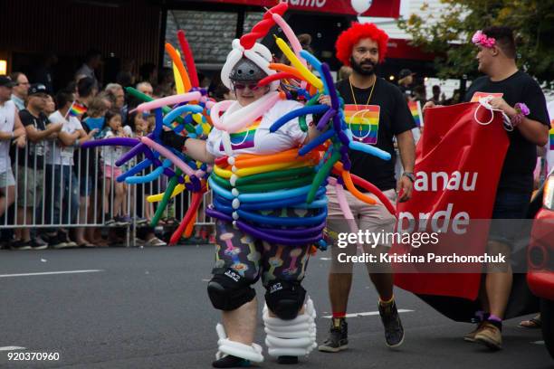 auckland pride parade 2018 - auckland pride parade 2018 stockfoto's en -beelden