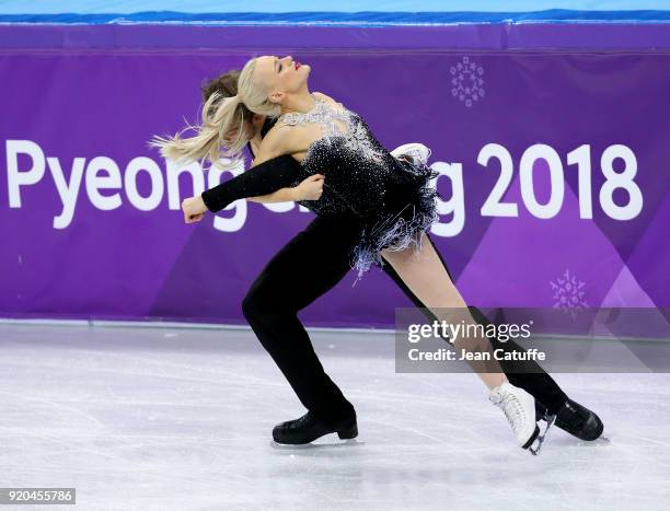 Penny Coomes and Nicholas Buckland of Great Britain during the Figure Skating Ice Dance Short Dance program on day ten of the PyeongChang 2018 Winter...
