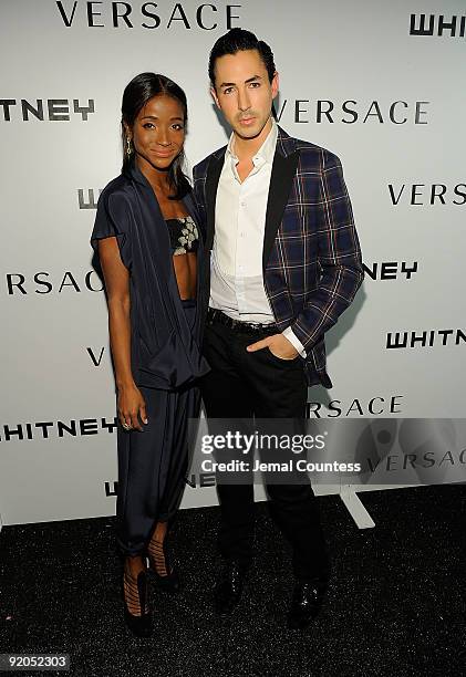 Genevieve Jones and Christian Kota attend the 2009 Whitney Museum Gala at The Whitney Museum of American Art on October 19, 2009 in New York City.