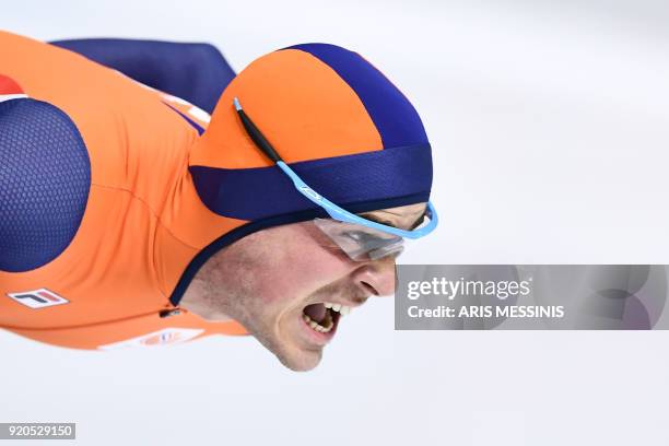 Netherlands' Jan Smeekens competes in the men's 500m speed skating event during the Pyeongchang 2018 Winter Olympic Games at the Gangneung Oval in...