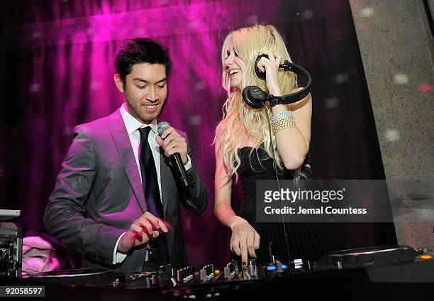 Barry and actress Taylor Momsen DJ at the 2009 Whitney Museum Gala Studio Party at The Whitney Museum of American Art on October 19, 2009 in New York...