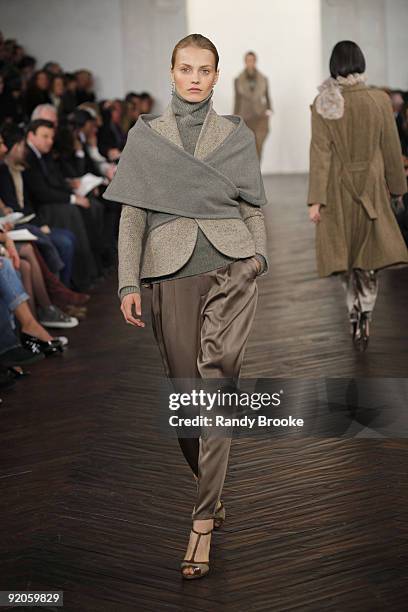 Model walks the runway wearing Ralph Lauren Fall 2009 during Mercedes-Benz Fashion Week at Skylight Studio on February 20, 2009 in New York City.