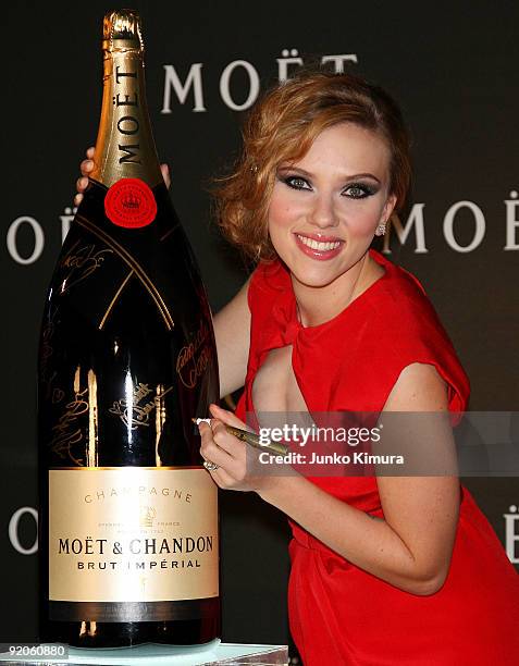 Actress Scarlett Johansson attends 'Tribute to Cinema' hosted by Moet & Chandon at Roppongi Hills on October 20, 2009 in Tokyo, Japan.