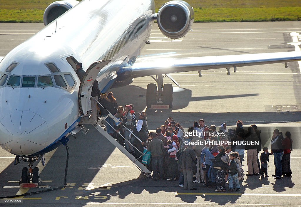 Some 145 illegal immigrants from Romania