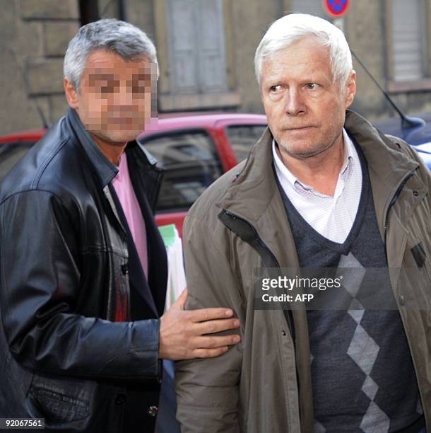 Andre Bamberski , father of Kalinka Bamberski, who died mysteriously in 1982, arrives on October 20, 2009 at the Mulhouse court, eastern France....