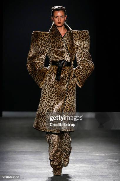 Model walks the runway at the Gareth Pugh show during London Fashion Week February 2018 at Ambika P3 on February 17, 2018 in London, England.