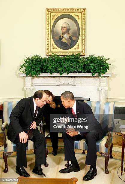 President Barack Obama meets with Iraqi Prime Minister Nuri al-Maliki in the Oval Office of the White House October 20, 2009 in Washington, DC....