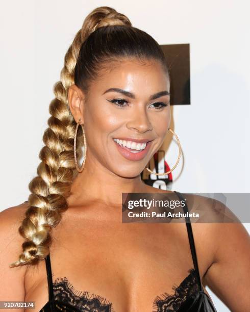 Model / Actress Gwendolyn Osborne-Smith attends Kenny 'The Jet' Smith's annual All-Star bash presented By JBL at Paramount Studios on February 16,...