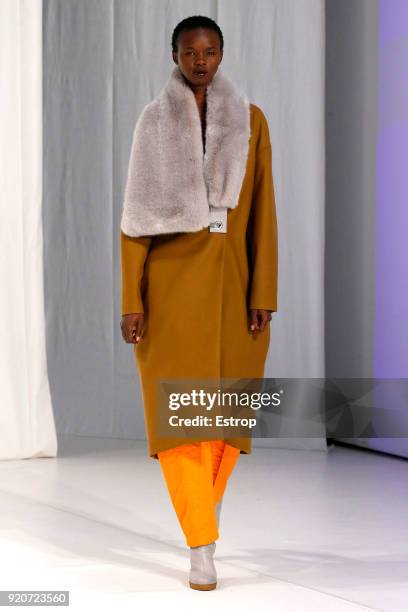 Model walks the runway at the Chalayan show during London Fashion Week February 2018 at Sadlers Wells Theatre on February 17, 2018 in London, England.