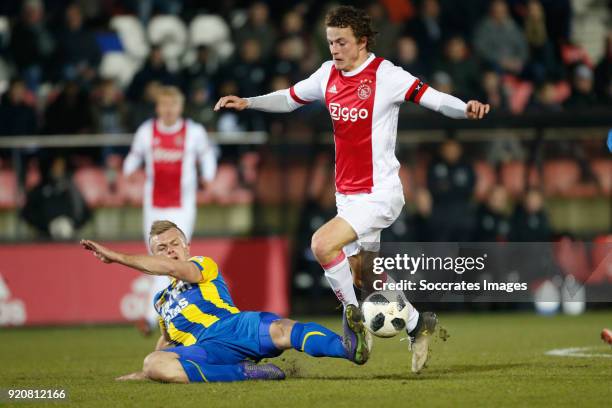 Lion Kaak of FC Oss, Leon Bergsma of Ajax U23 during the Dutch Jupiler League match between Ajax U23 v FC Oss at the De Toekomst on February 19, 2018...