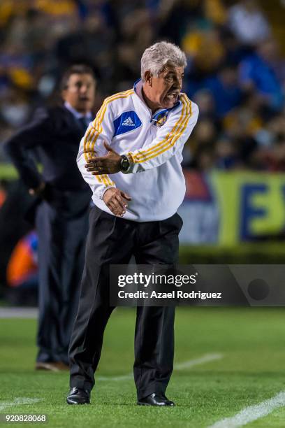 Ricardo Ferretti, coach of Tigres, gives instructions during the 8th round match between Tigres UANL and Atlas as part of the Torneo Clausura 2018...