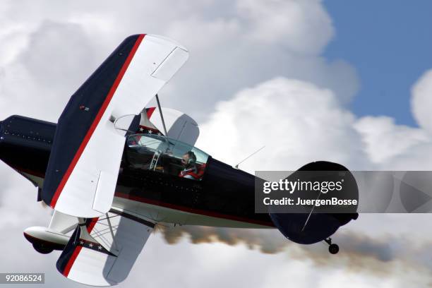 biplane - biplane stock pictures, royalty-free photos & images