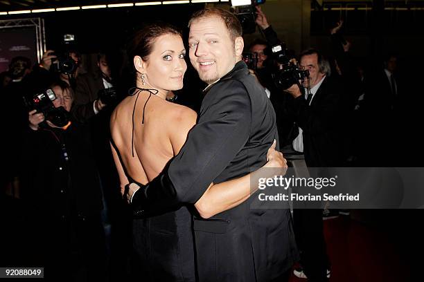 Actress Anja Kling and Mario Barth attend the German Comedy Award 2009 at the Coloneum on October 20, 2009 in Cologne, Germany.