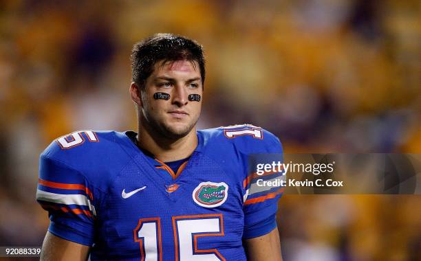 Quarterback Tim Tebow of the Florida Gators against the Louisiana State University Tigers at Tiger Stadium on October 10, 2009 in Baton Rouge,...