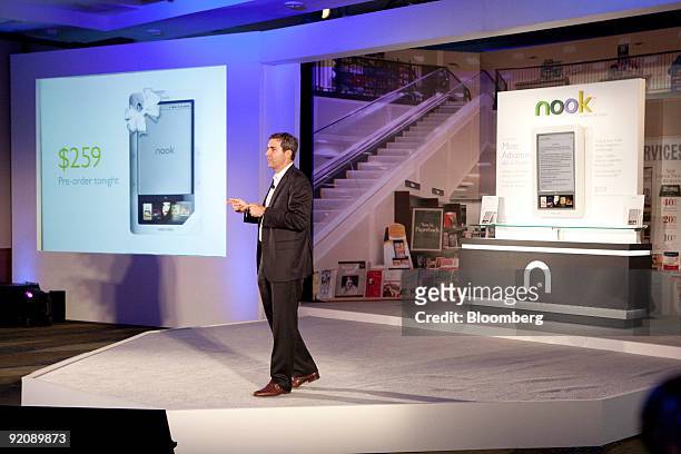 William Lynch, president of Barnes & Noble.com, unveils the company's new electronic-book reader called the The Nook, at a news conference in New...