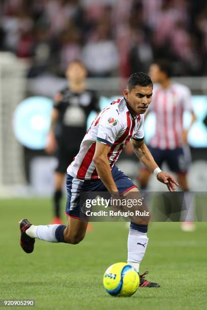 Orbelin Pineda of Chivas drives the ball during the 8th round match between Chivas and Pachuca as part of the Torneo Clausura 2018 Liga MX at Akron...