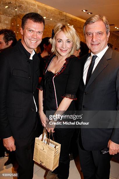 Pierre Denis, Julie Depardieu and Sidney Toledano attend the launch of John Galliano's new watches at John Galliano Shop on October 19, 2009 in...