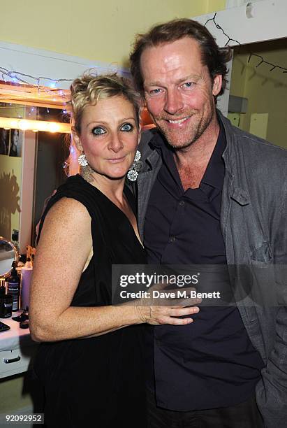 Sharp Rise And Fall 164 Lesley Sharp Portraits Stock Photos, High-Res Pictures, and Images ...