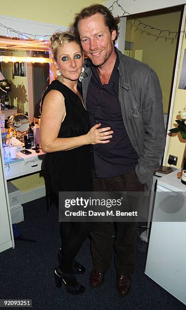 Sharp Rise And Fall 166 Lesley Sharp Portraits Stock Photos, High-Res Pictures, and Images ...