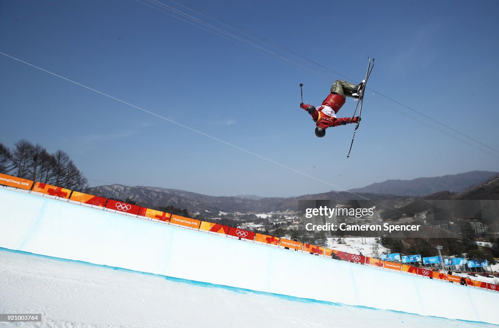 Freestyle Skiing - Winter Olympics Day 11