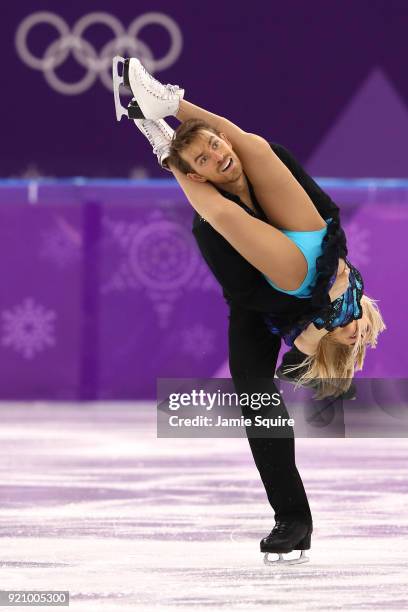 Penny Coomes and Nicholas Buckland of Great Britain compete in the Figure Skating Ice Dance Free Dance on day eleven of the PyeongChang 2018 Winter...