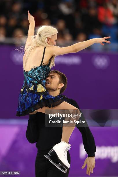 Penny Coomes and Nicholas Buckland of Great Britain compete in the Figure Skating Ice Dance Free Dance on day eleven of the PyeongChang 2018 Winter...