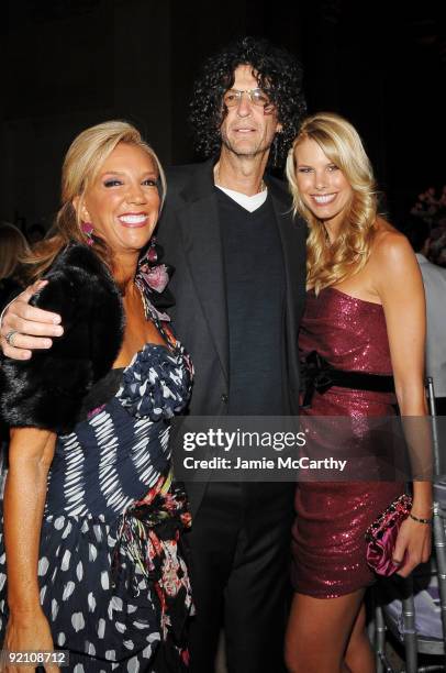 Denise Rich, Howard Stern and Beth Ostrosky attend 2009 Angel Ball to Benefit Gabrielle�s Angel Foundation hosted by Denise Rich at Cipriani, Wall...