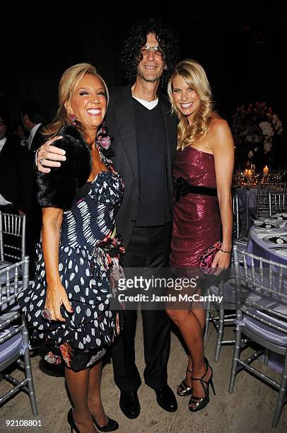 Denise Rich, Howard Stern and Beth Ostrosky attend 2009 Angel Ball to Benefit Gabrielle�s Angel Foundation hosted by Denise Rich at Cipriani, Wall...