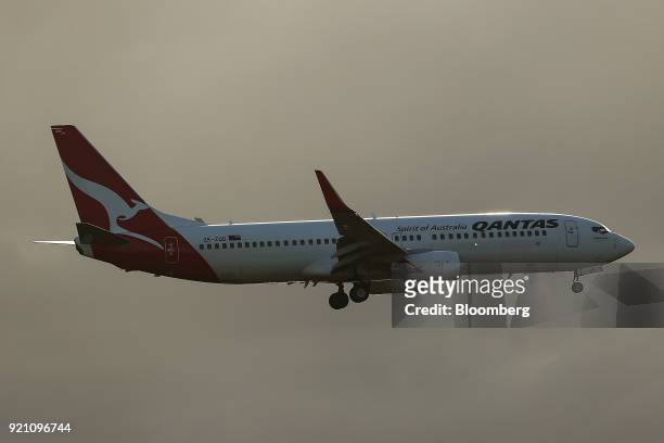 Boeing Co. 737-800 aircraft operated by Qantas Airways Ltd. Approaches to land at Sydney Airport in Sydney, Australia, on Tuesday, Feb. 20, 2018....