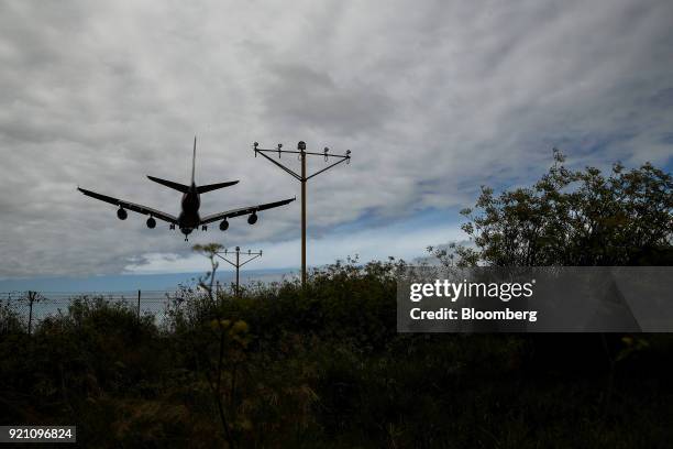 An Airbus SE A380 aircraft operated by Qantas Airways Ltd. Approaches to land at Sydney Airport in Sydney, Australia, on Tuesday, Feb. 20, 2018....