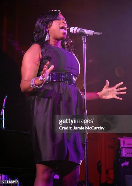 Singer Jennifer Hudson performs onstage at the 2009 Angel Ball to Benefit Gabrielle�s Angel Foundation hosted by Denise Rich at Cipriani, Wall Street...