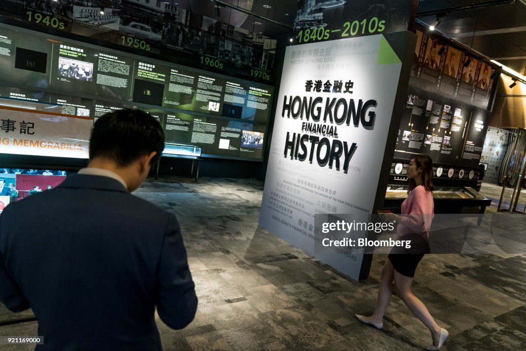 Hong Kong Exchange Connect Hall Grand Opening and Ceremony to Mark First Trading Day of Lunar New Year