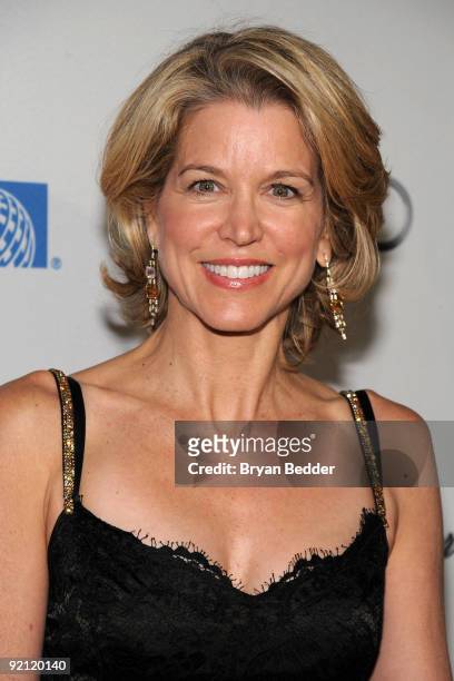 Journalist Paula Zahn attends the 2009 Angel Ball at Cipriani Wall Street on October 20, 2009 in New York City.