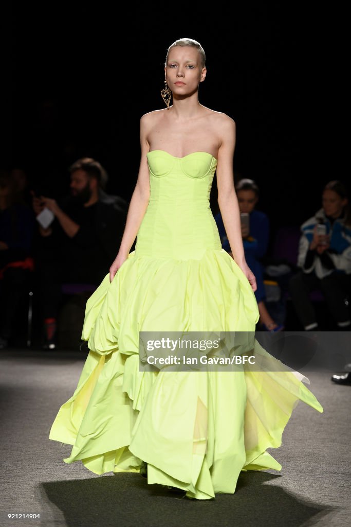 Natasha Zinko - Runway - LFW February 2018