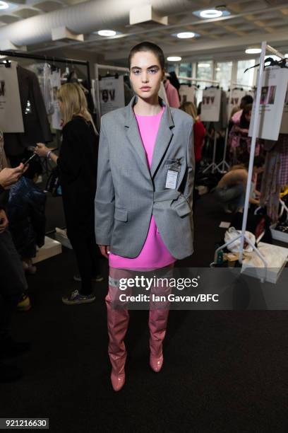 Model backstage ahead of the Natasha Zinko show during London Fashion Week February 2018 at The Queen Elizabeth II Conference Centre on February 20,...