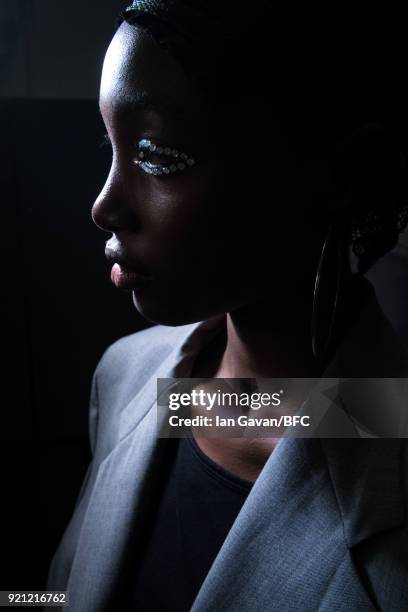 Model backstage ahead of the Natasha Zinko show during London Fashion Week February 2018 at The Queen Elizabeth II Conference Centre on February 20,...