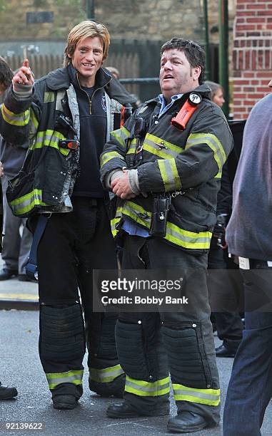 2 653 photos et images de Rescue Me - Getty Images