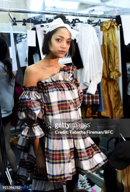 Model backstage ahead of the Isa Arfen show during London Fashion Week February 2018 at Eccleston Place on February 20, 2018 in London, England.