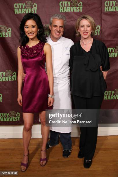Television personality Kelly Choi, Chef Eric Ripert and City Harvest Executive Director Jilly Stephens attend City Harvest's 15th Annual Bid Against...