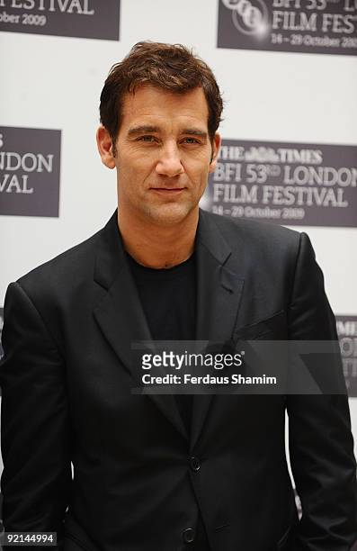 Clive Owen attends the photocall for 'The Boys Are Back' during The Times BFI London Film Festival at May Fair Hotel on October 21, 2009 in London,...
