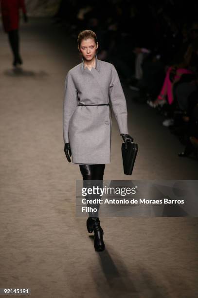 Model walks the runway at the Stella McCartney Ready-to-Wear A/W 2009 fashion show during Paris Fashion Week at Carreau du Temple on March 9, 2009 in...