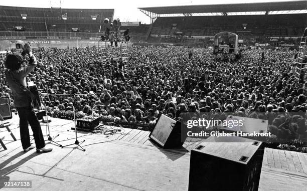 Donovan Rapper Amsterdam 994 photos et images haute résolution de Olympisch Stadion (Amsterdam ...