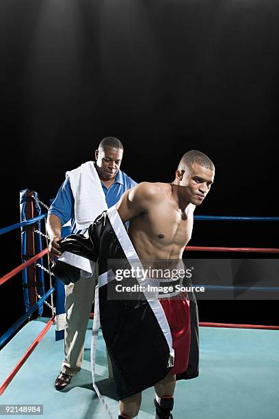 boxer and coach - boksjas stockfoto's en -beelden