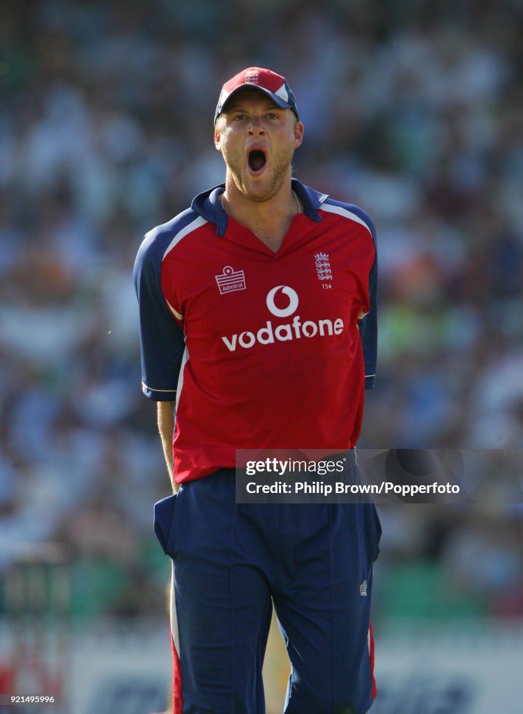 3rd NatWest Challenge ODI - England v Australia