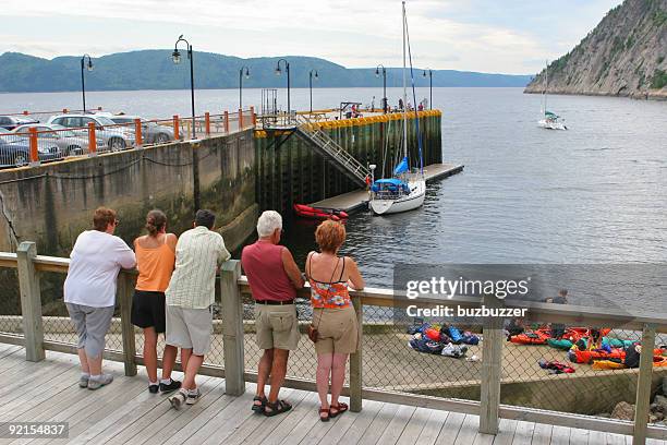 saguenay urlaub - buzbuzzer stock-fotos und bilder